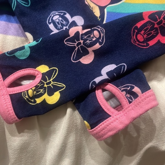 Disney ORIGINAL MINNIE little girls top / pajama top long sleeve with thumb hole - Picture 7 of 8